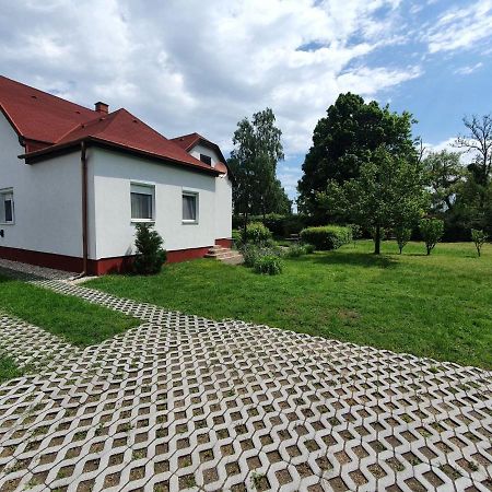 Fagreci Villa Balatonmariafurdo Ngoại thất bức ảnh